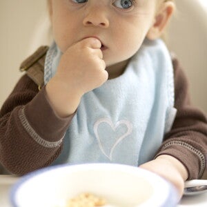 Nutrición y opciones de alimentos para tu bebé de 6 a 7 meses de edad, con cuestionario Nutrición y opciones de alimentos para tu bebé de 6 a 7 meses de edad, con cuestionario